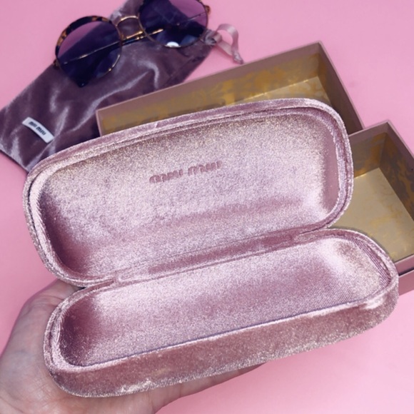 🔥 NWOT MIUMIU SUNGLASSES 🔥 - Picture 5 of 11